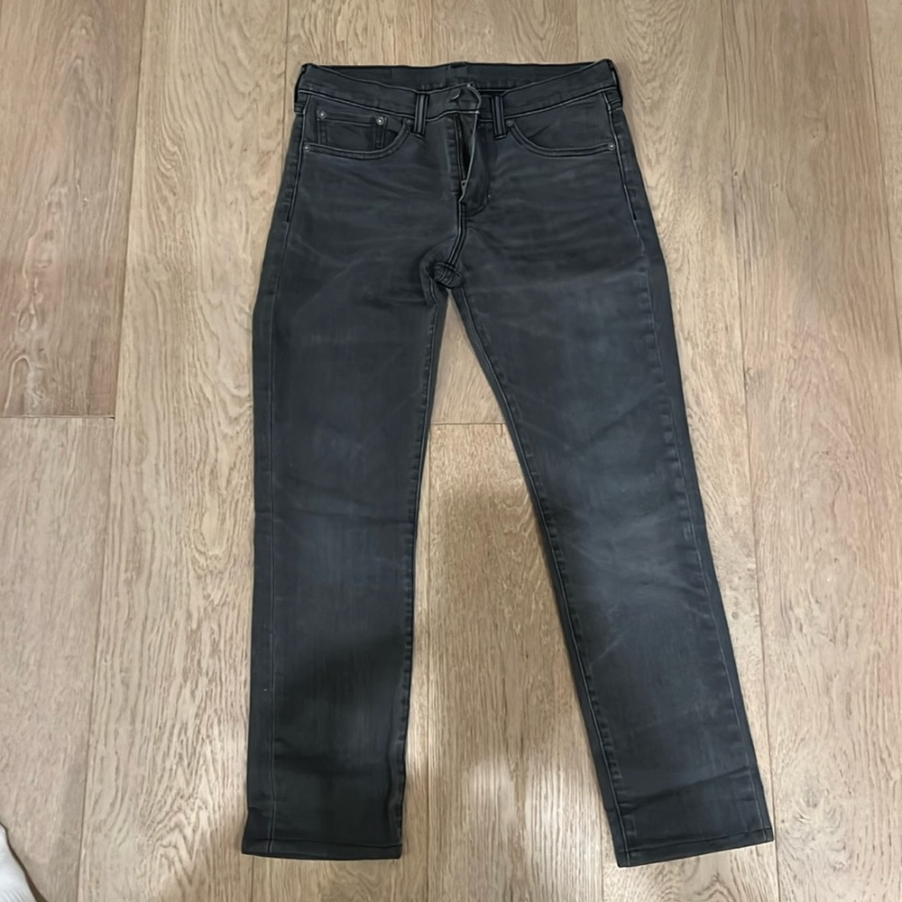 Levi’s 511 grey Jean.